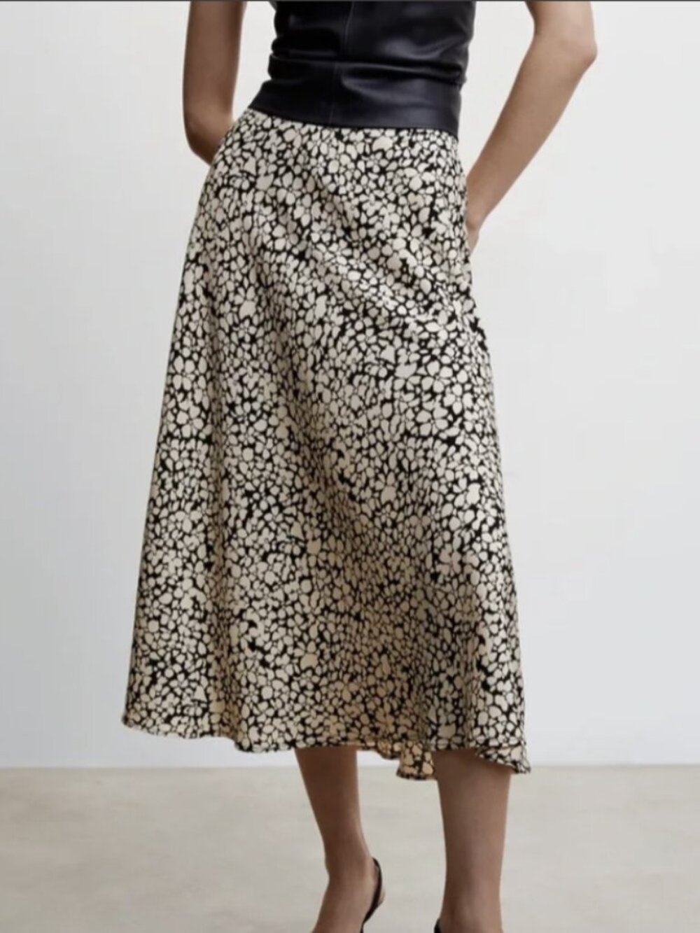 Mango Beige Black Abstract Floral Midi Long Skirt